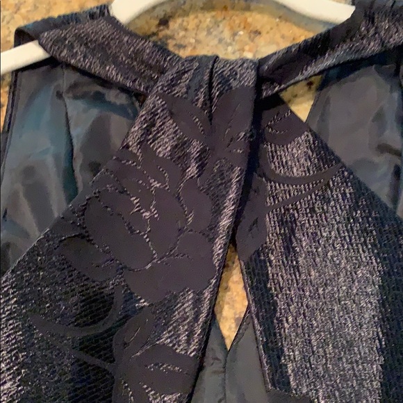 🌷3 for $12 Black Dress Size 4 - Picture 7 of 10